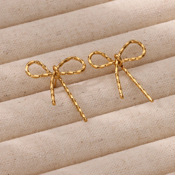 Lasso Earrings