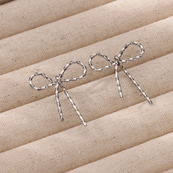 Lasso Earrings