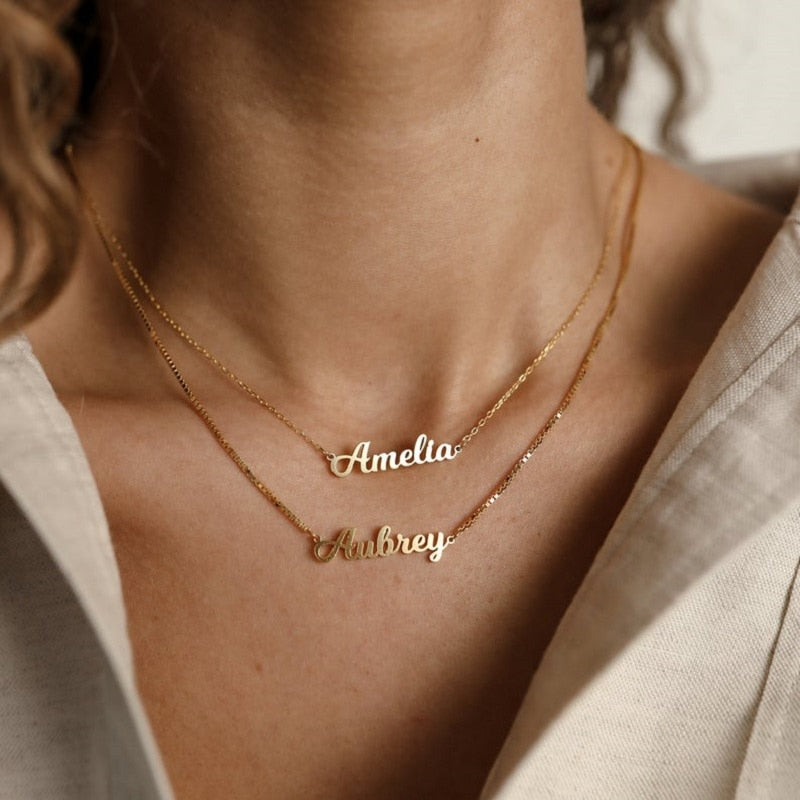 Cursive script name on sale necklace