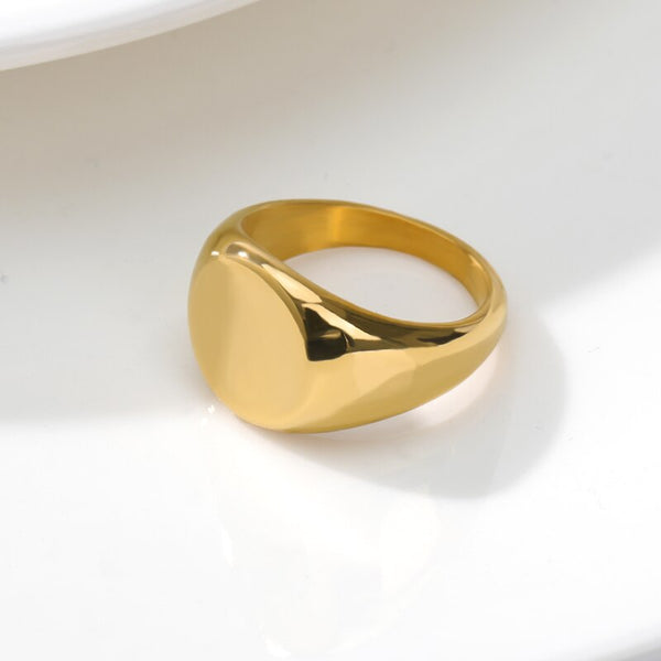 Avignon Signet Ring